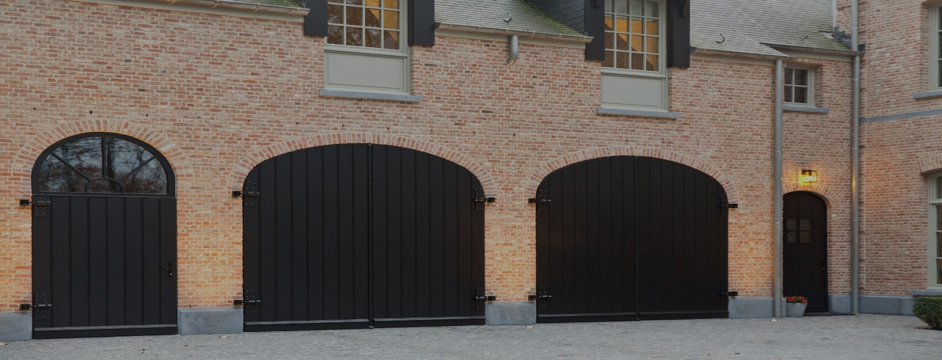 Portes d'entrée Profel Harsolution (Image d'origine)